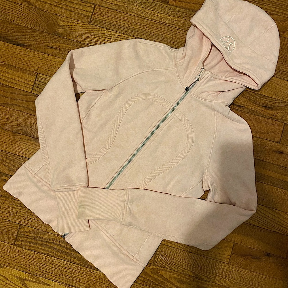Lululemon pink hoodie